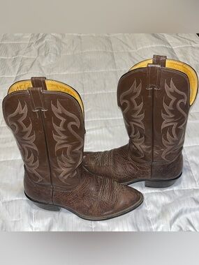 Vintage Nocona Cowboy Boots Men’s Size 9.5D Bullhide Brown Handmade In The USA